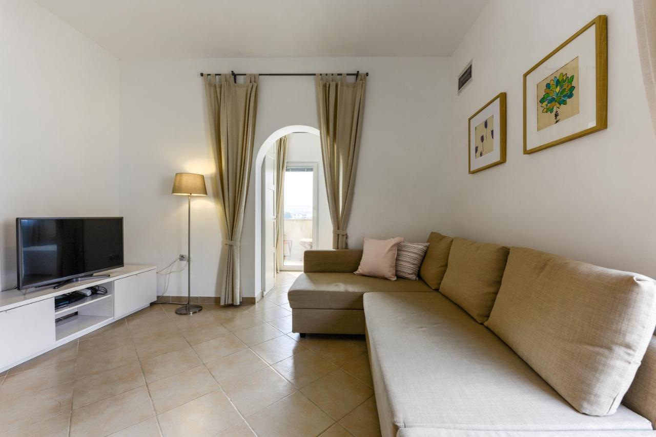 Zara 2 Apartment Kruševo Екстериор снимка
